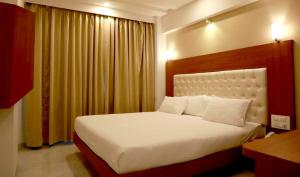 Hotel Lords, Fort