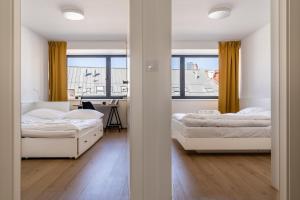 Two-Bedroom Apartment with Terrace room in Smart Self Check-in Ambiente Apartments
