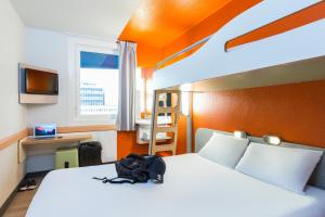 Hotels ibis budget Paris Porte De Montmartre : Chambre Triple avec 3 Lits Simples