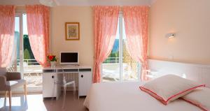 Hotels Le Verdon : photos des chambres