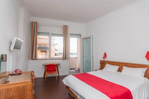 Hotels Hotel Le Trident Thyrse : photos des chambres