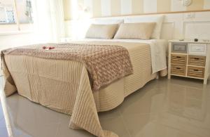 Glamroom Vatican Apartment