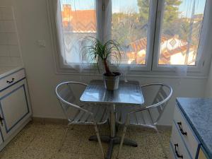 APPART CHALEUREUX, 3min Avignon, GARAGE & CLIM