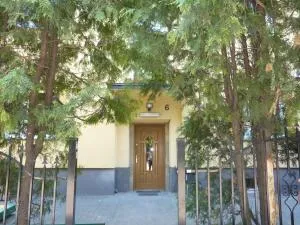 健康旅馆 - 罗兹省康斯坦丁努夫