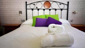 Pensión Sandoval by gaiarooms