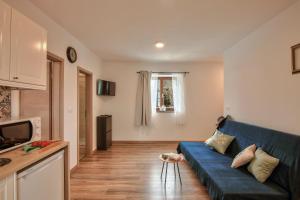 Apartments Tiny Garden