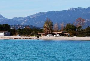 Bateaux-hotels stlocavoile Seuls a bord d un voilier ancre dans le golfe : photos des chambres