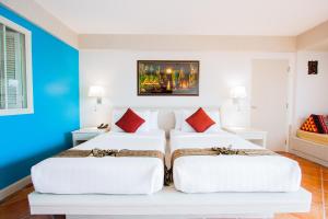Karon Sea Sands Resort