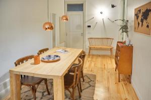 Host Wise - UNIK Porto Apartment