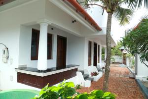 Alleppey - The Beach Home