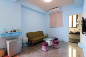 Phòng Gia Đình Nhìn Ra Biển (Family Room with Sea View)