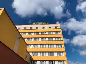 Hotel Patriot - Drahov