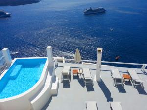 Keti Hotel Santorini Greece