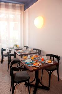Hotels Hotel Beau Rivage : photos des chambres