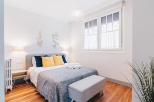 Gran Via Apartment by People Rentals