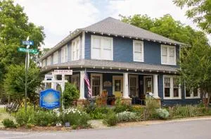 Wildflower Bed and Breakfast - Batesville