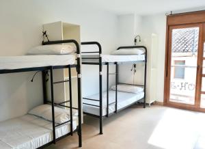 Hornillos Meeting Point (Pilgrim Hostel)