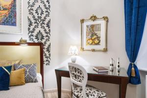 ClickTheFlat Palace Of Culture Art Apartment