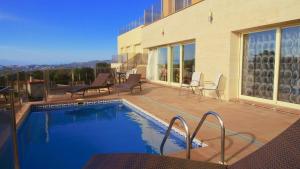 Luxury villa Investingspain with sea views, pool and jacuzzi