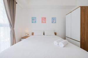 Simple Furnished Studio Casa De Parco Apartment By Travelio