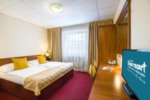 Executive Twin Room room in Hotel Dixon