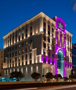 Warwick Doha