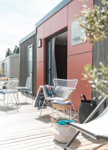 Campings Village Camping La Roseraie : photos des chambres