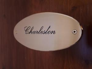 Dimora Charleston Lecce parcheggio privato in loco gratis