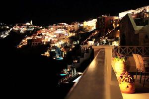 Keti Hotel Santorini Greece