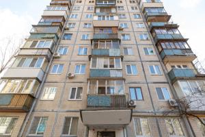 Центр Метро Печерск ул Арсенальная 20