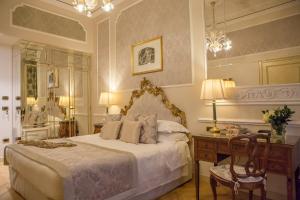 Deluxe Double Room room in Grand Hotel Majestic gia' Baglioni