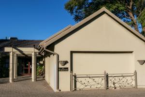 Mondior Manor Guest House