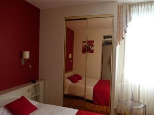 Hotels Cit'Hotel Europeen : photos des chambres