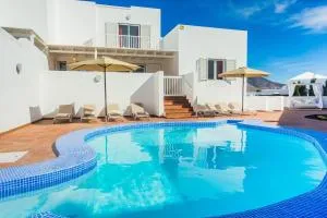 Ereza Villa Amparo - Playa Blanca