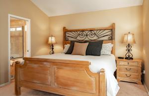 Park Forest Moose Pad Townhome: Hot Tub, On Shuttle Route