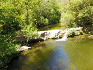 Hotels Domaine De Fraisse : Chambre Double ou Lits Jumeaux