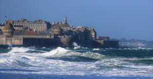 Appartements Joli T2, gare, intra-muros & plage a proximite : photos des chambres