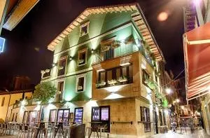 Le Petit León - León