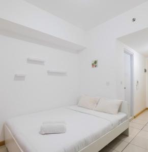 Studio Apartment at M-Town Residence near Summarecon Mall Serpong By Travelio