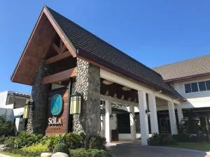 Sola Hotel - Batac