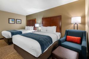 Queen Room with Two Queen Beds - Non-Smoking room in Comfort Inn Ocala Silver Springs