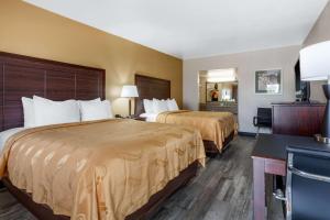 Queen Room with Two Queen Beds - Non-Smoking/Pet Friendly room in Quality Inn & Suites near Downtown Mesa