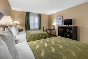 Queen Room with Two Queen Beds - Non-Smoking room in Quality Inn & Suites Des Moines