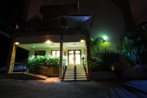 Reata Apartment Hotel