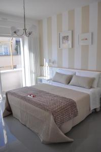 Glamroom Vatican Apartment