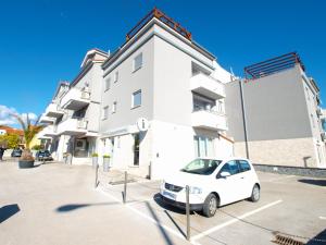 Apartment Anikica 1819