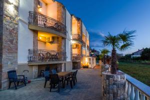 Apartments Bozana