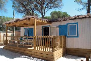 Campings Parc Saint James Oasis Village : photos des chambres