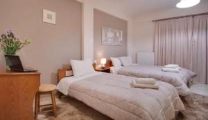 Tsironis Guesthouse