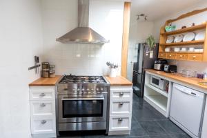 Puerto Bories House, holiday home rentals in Patagonia